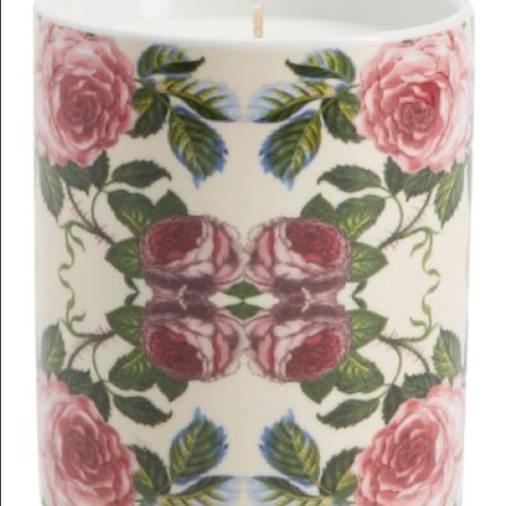 NIB ROSE CANDLE DISCONTINUED!!!! - Picture 2 of 5